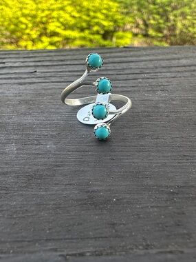 Navajo Dorothy Yazzie Turquoise & Sterling Silver bypass Ring